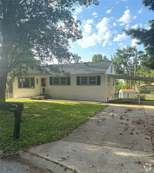 Building Photo - 8602 Gwin Dr Rental