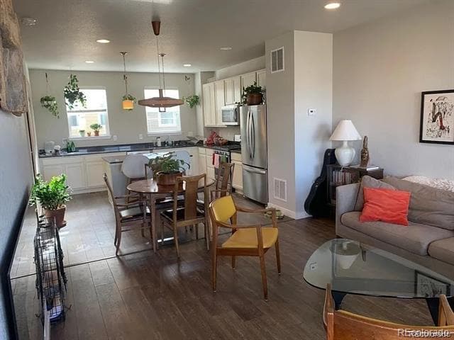 Photo - 618 E Hinsdale Ave