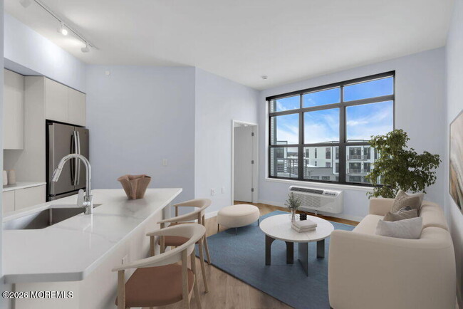 Photo - 1150 Kingsley St Unit 611