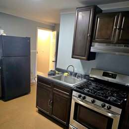 Photo - 415 Baldwin St Unit 2 REAR