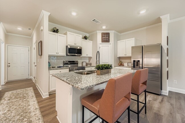 Photo - 132 Pyrus Ln