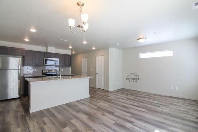 Photo - 3 Bedroom, 2 Bath Townhome in Kennewick