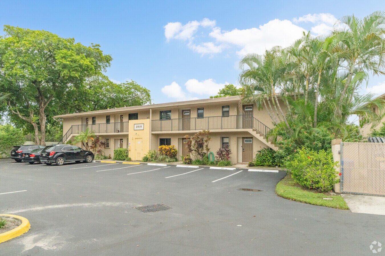 Primario - Middle River Homes Condominiums