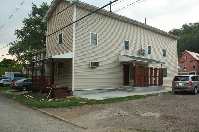 Photo - 526 Larimer Ave Townhome