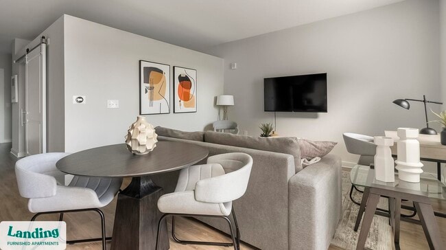 Photo - 545 Foster St Unidad 514.1407264