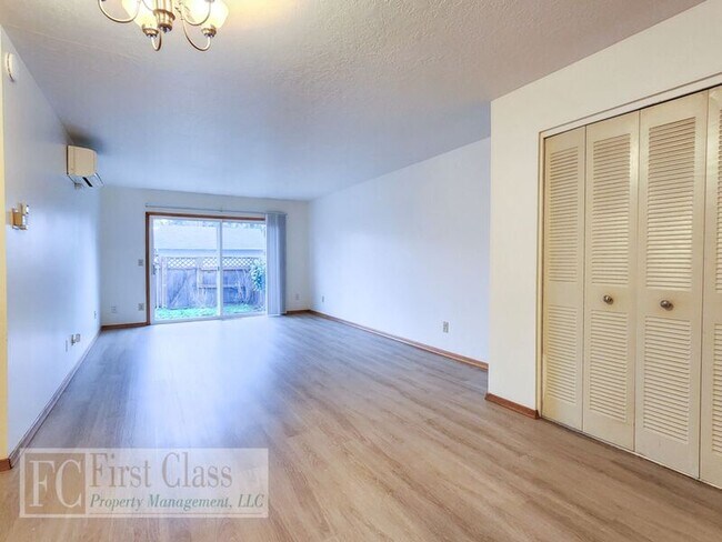 Photo - 18001 Northeast Pacific Street Unit 108