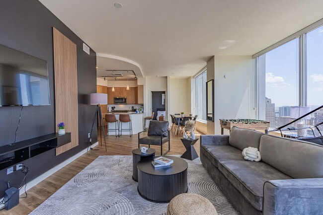 Photo - 44 W Monroe St Unidad ID1263180P