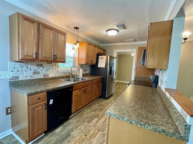 Photo - 8706 Collingsdale Rd