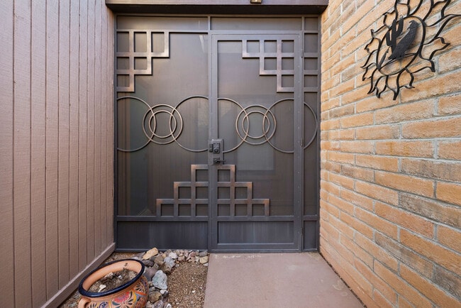 Photo - 1021 W Desert Canyon Pl