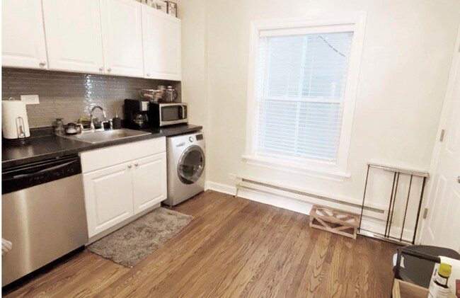 Photo - 2149 N Fremont St