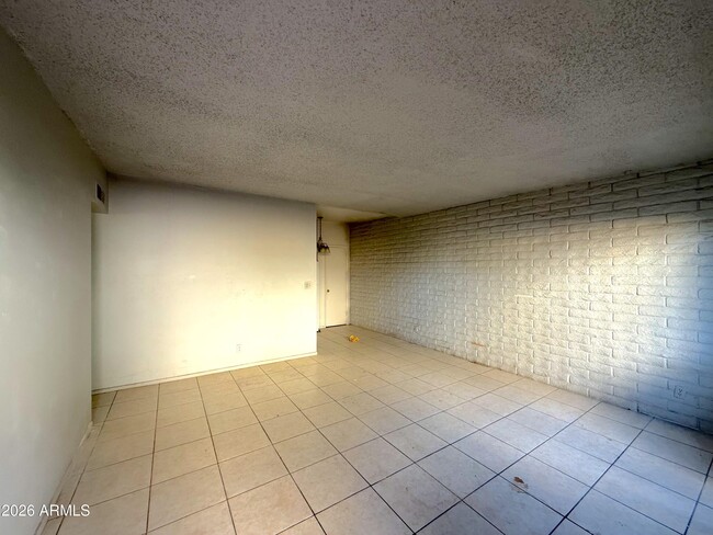 Photo - 433 W Ray Rd Unit Apt C