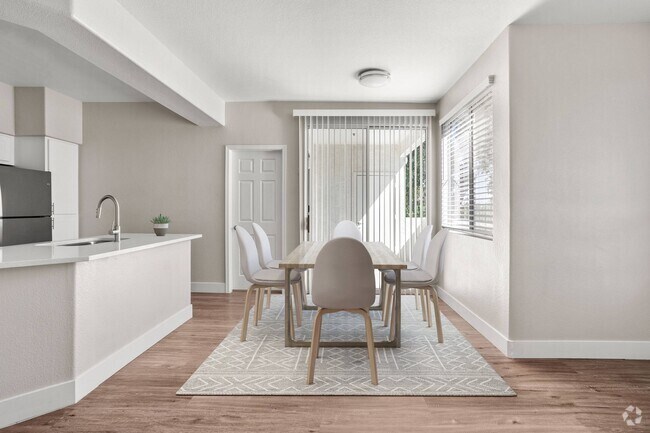 Building Photo - Sierra Canyon Rental