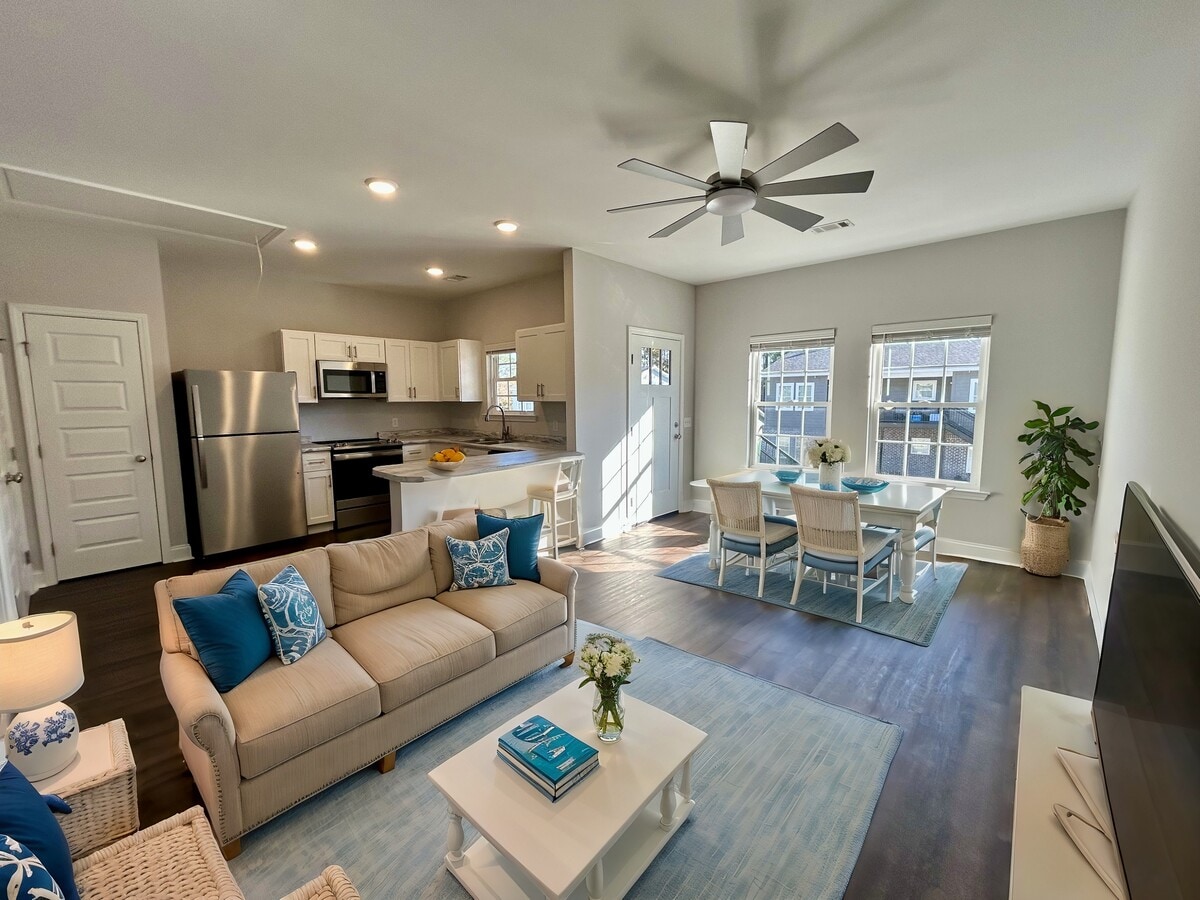 Photo - 130 Briarwood Rd