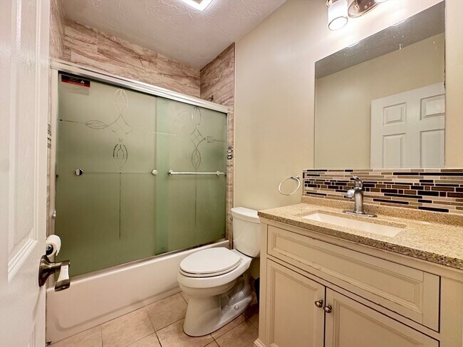 Photo - 78 Walnut St Unit 2L