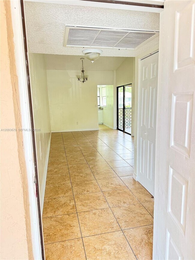 1021 Adams Ave Unit 1021E
