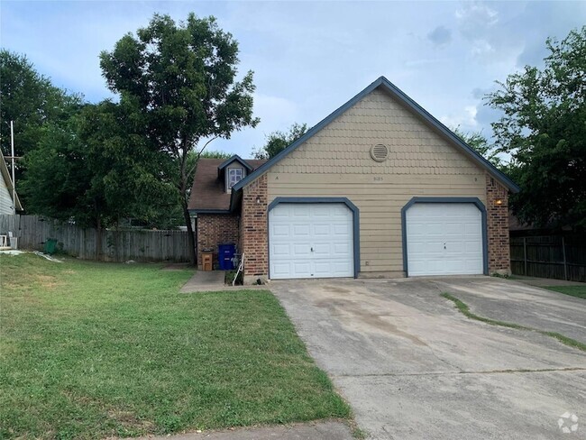 Building Photo - 9105 Sanger Dr Unit A Rental