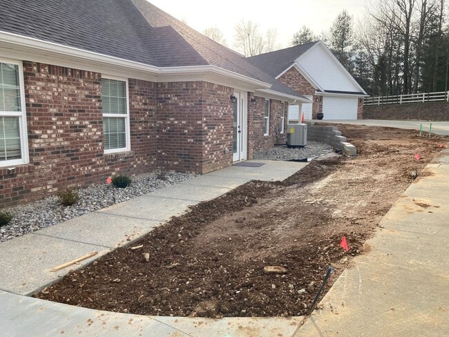 Photo - 116 Legacy Ct