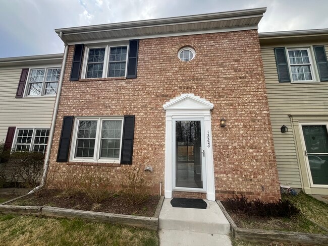 Photo - 12320 Woodlawn Ct