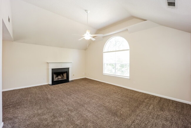3765 Crowned Eagle Way