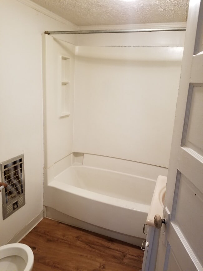 Photo - 493 W Pennsylvania Ave Unidad 3