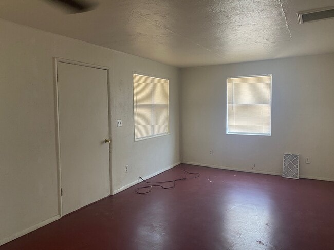 Photo - 4091 N Fremont Ave