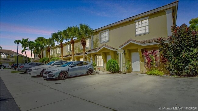 Building Photo - 340 SW 121st Ter Rental