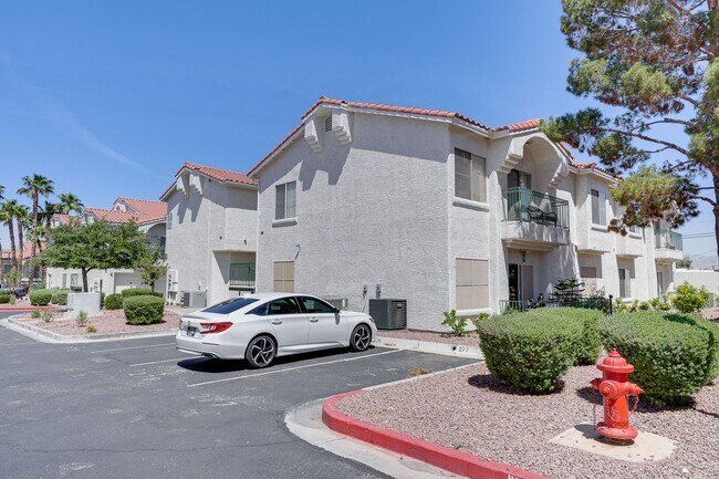 Photo - 2 BED 2 BATH CONDO READY FOR MOVE IN!