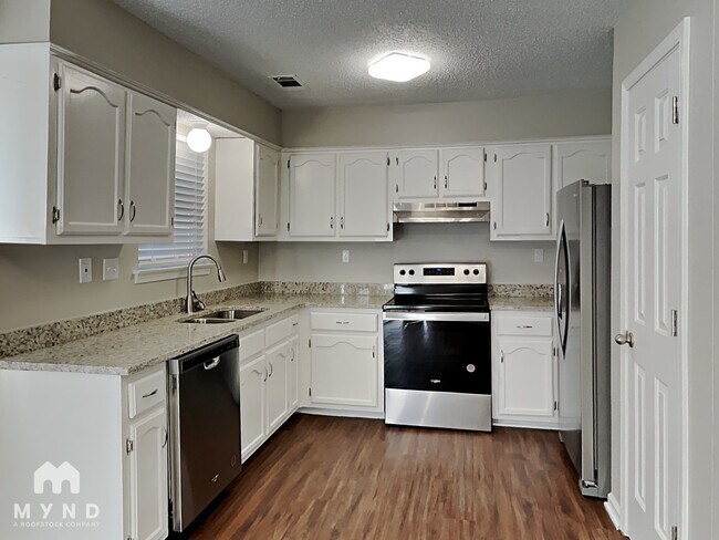 Photo - 6717 Elmore Woods Ln