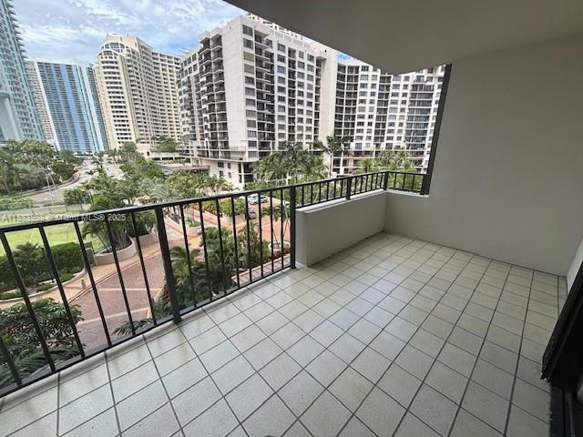 Building Photo - 520 Brickell Key Dr Unit A712