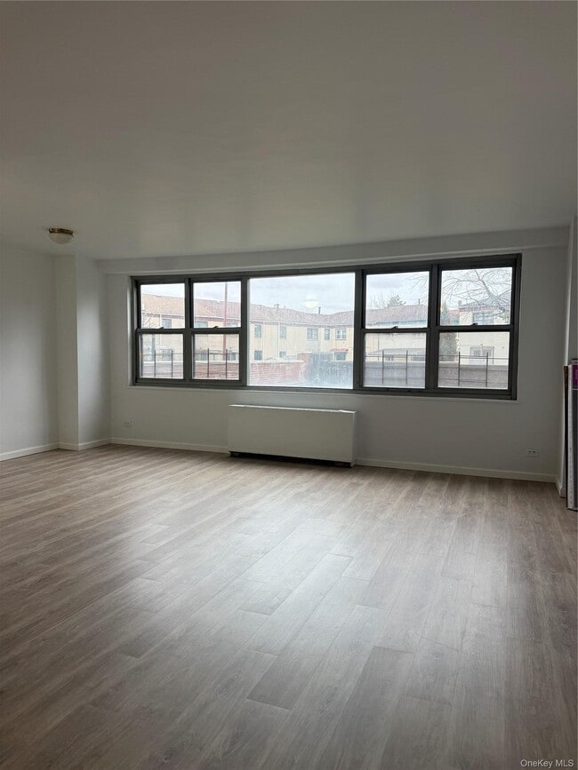 61-20 Grand Central Pkwy Unit A 106