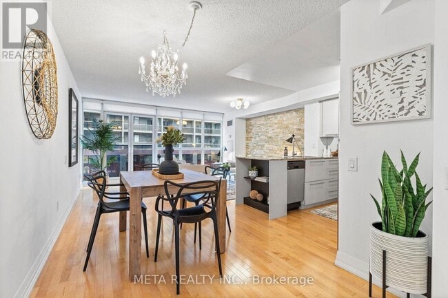 Photo - 25 Carlton St. Unité 328