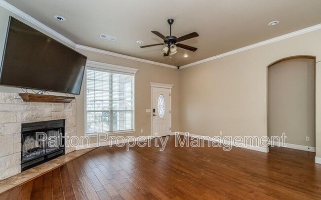 Photo - 7900 Shreveport Dr