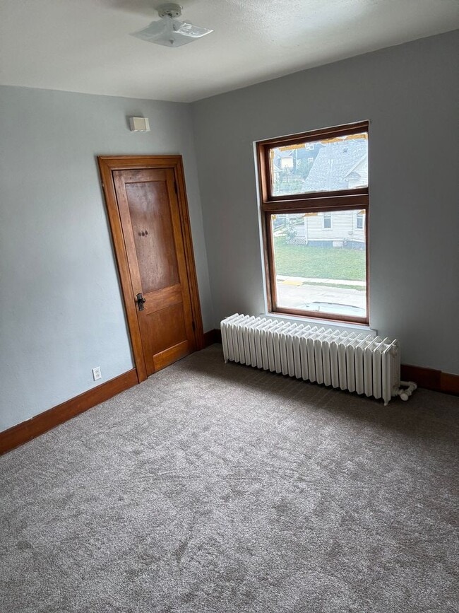 Photo - 411-13 George St Unit 3