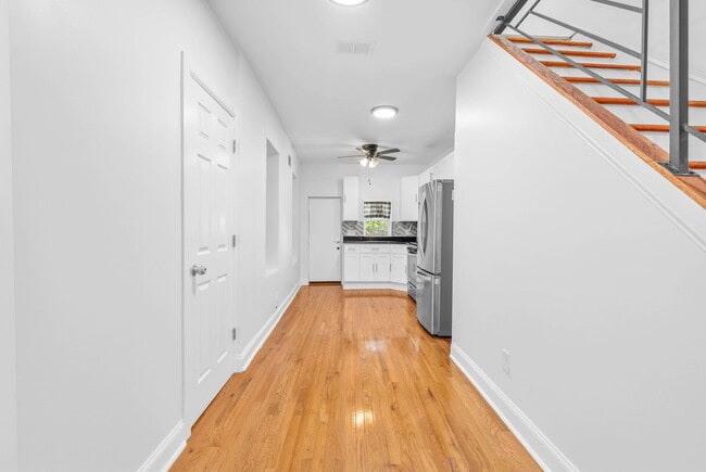 Photo - 3839 Folsom St