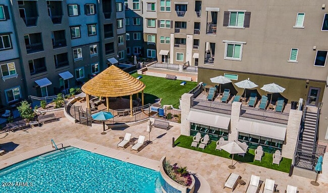 Building Photo - 5550 E Deer Valley Dr Unit 2M