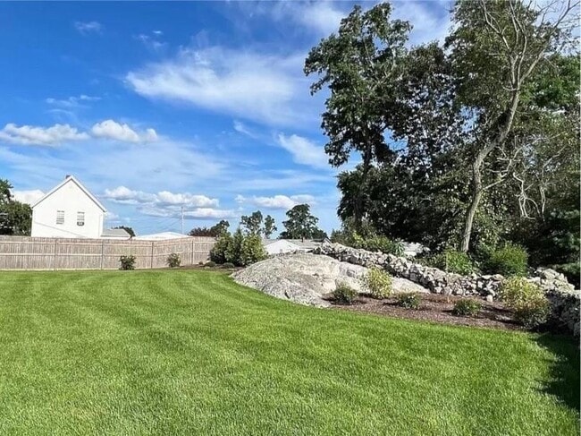 Photo - 14 Summer St