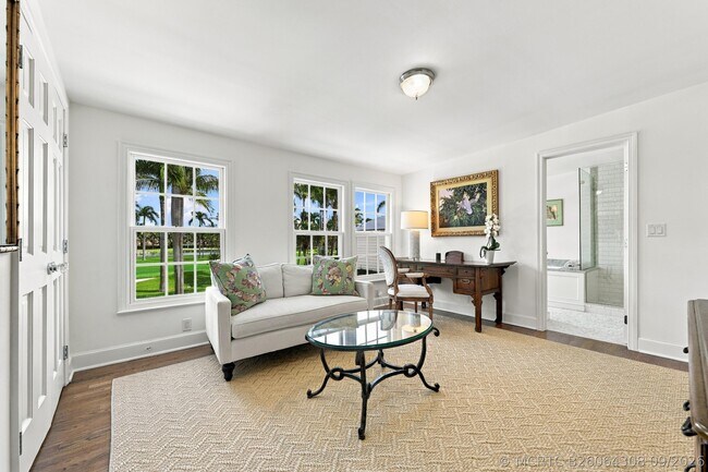 Photo - 229 Pendleton Ave