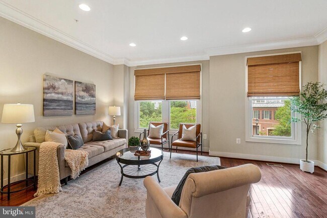 Photo - 4531 Westhall Dr