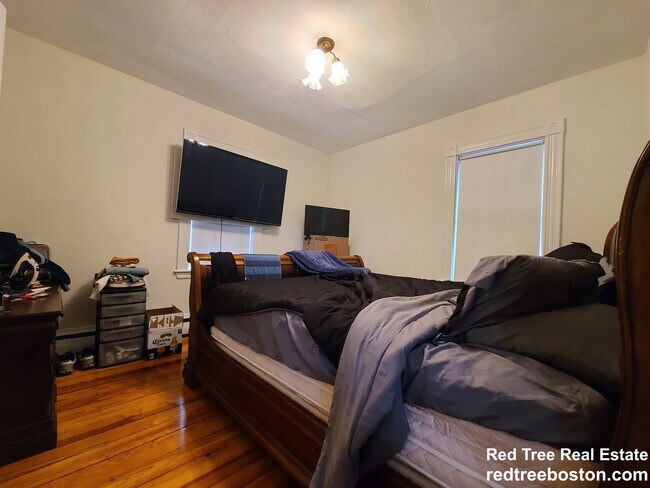 Photo - 5 Aldie St Unit 3-bed 1bathU1 Allston