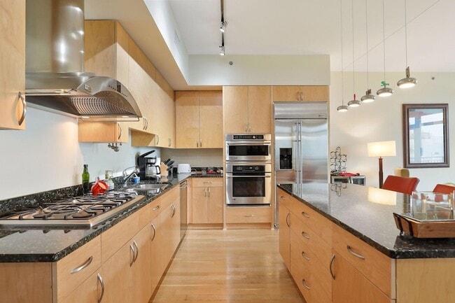 Photo - 1120 S 2nd St