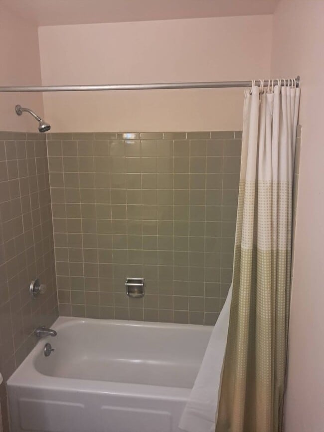 Photo - 6011WPortR Unit #203H