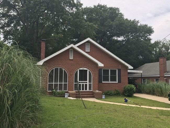 Photo - ***UPCOMING**3 Bedroom / 1 Bathroom Home for Rent in Columbus, GA***