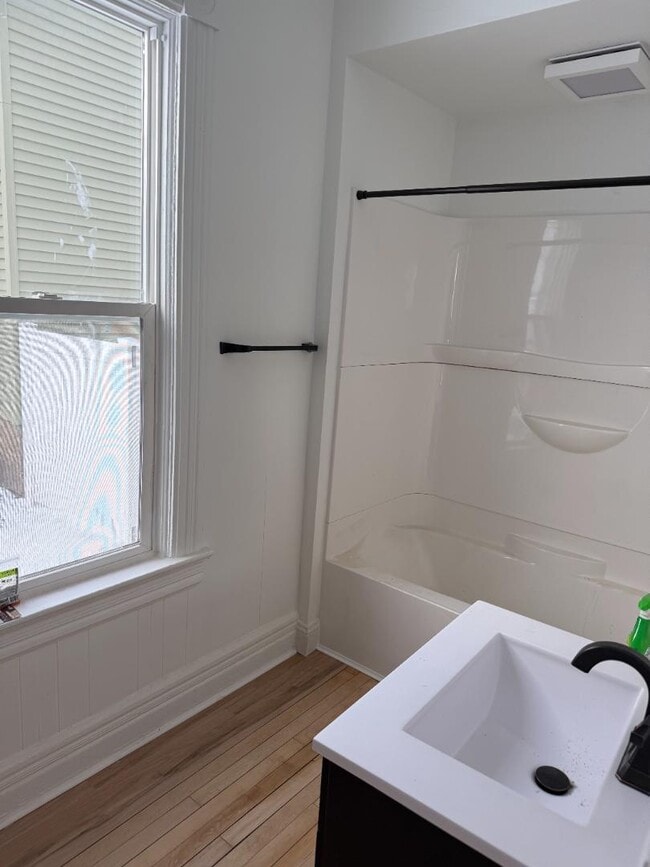 Photo - 1506 Mary St