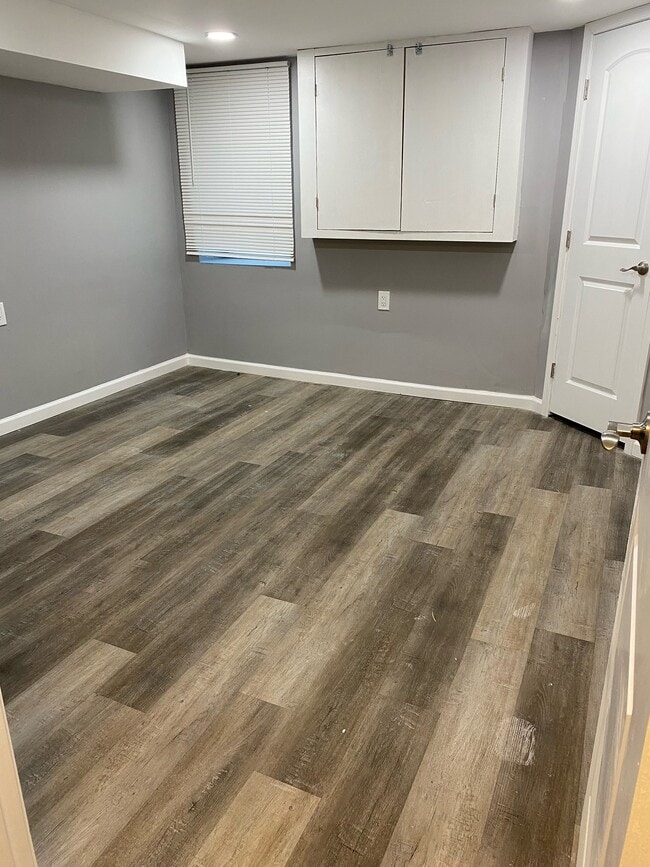 Photo - 6 S Franklintown Rd Unit 1D AVAILABLE $600