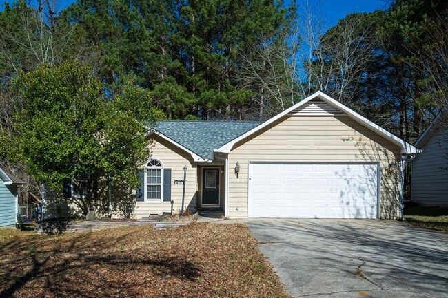 Photo - 3bd/2ba Updated Ranch. Close to Everything.