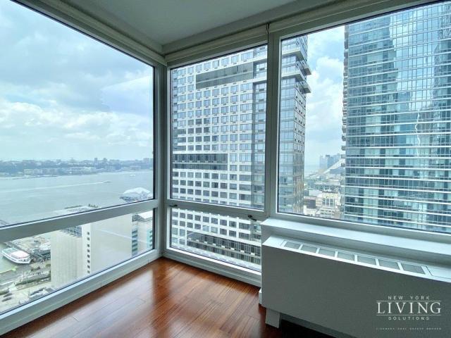 2 bedroom in New York NY 10036 - 2 bedroom in New York NY 10036 Condo Unit AS31E