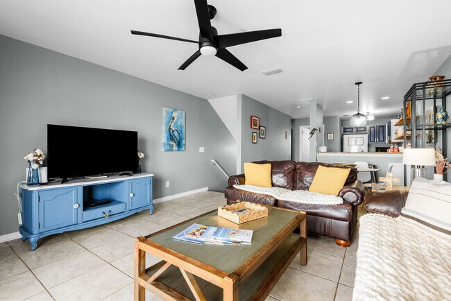 15946 Innerarity Point Rd Unit SI ID1585622P