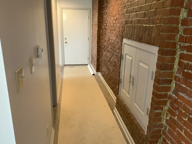 Main Hall - 64 Bridge St Unit 4