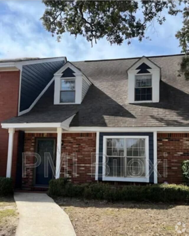 Building Photo - 375 Debuys Rd Rental