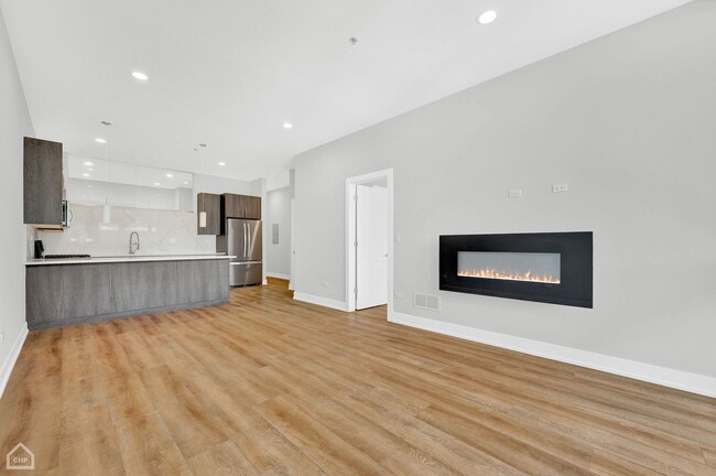 Photo - 2924 W Medill Ave Unit 412